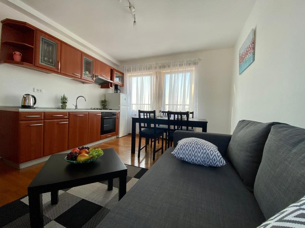 Penthouse Cityview Pula Bagian luar foto
