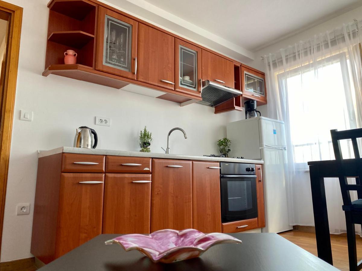 Penthouse Cityview Pula Bagian luar foto